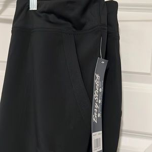 Black easy stretch scrub pants